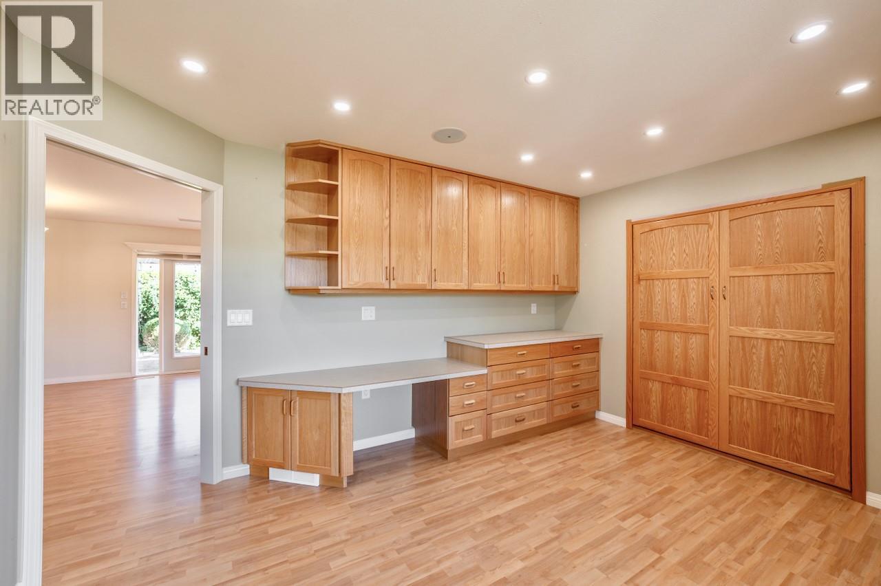 6718 Merlot Court, Oliver