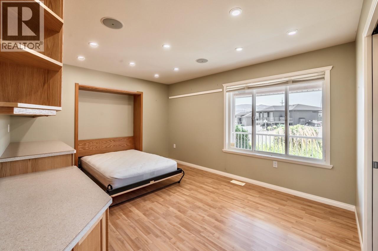 6718 Merlot Court, Oliver