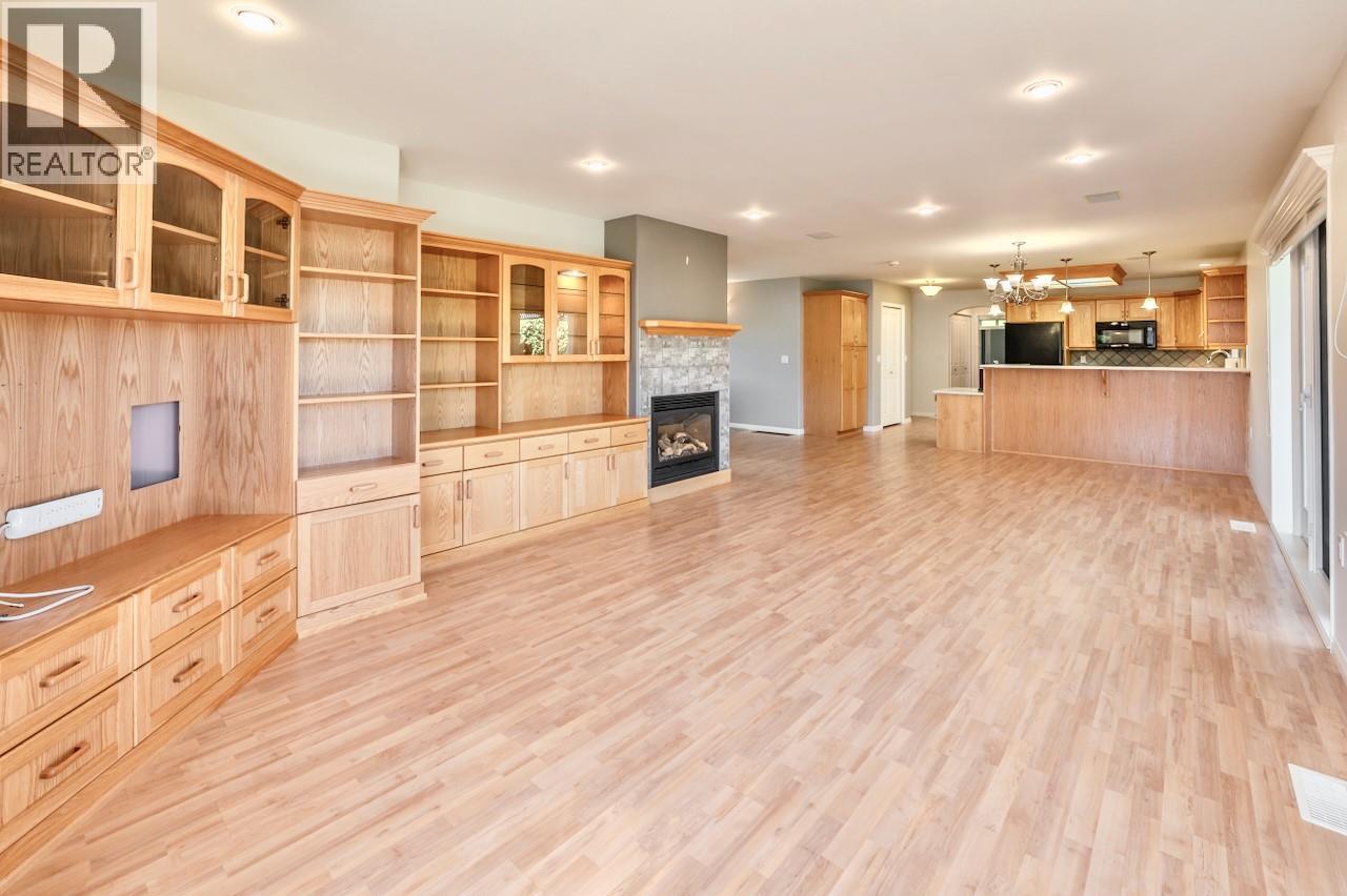 6718 Merlot Court, Oliver