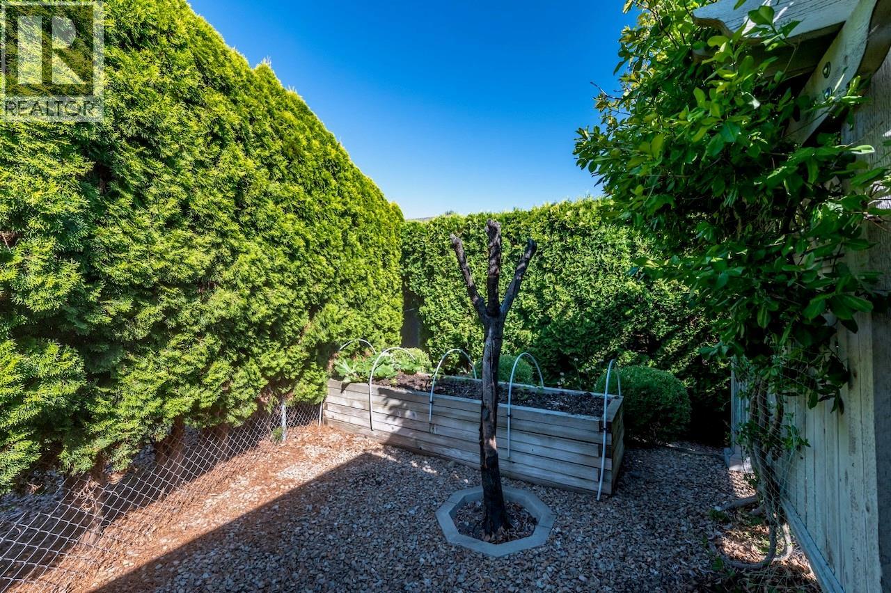 6718 Merlot Court, Oliver