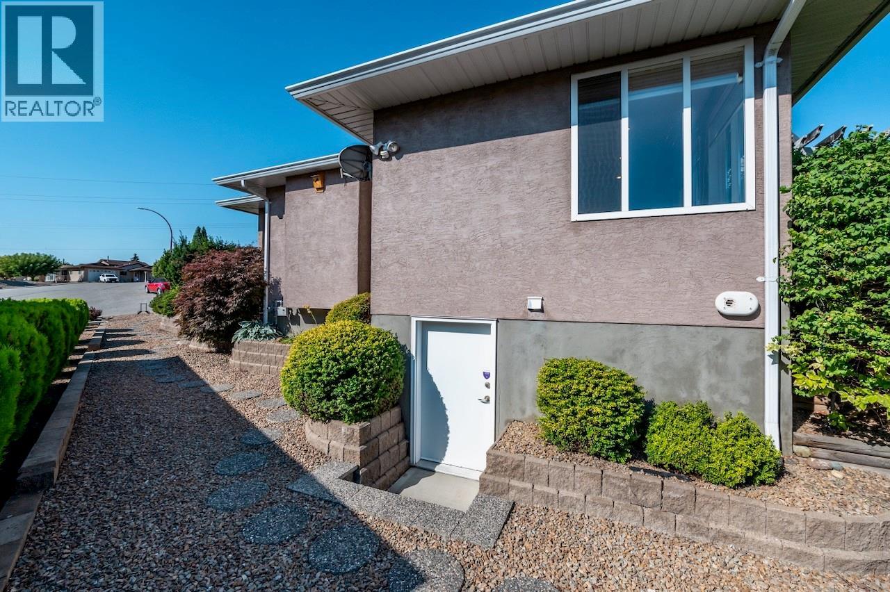 6718 Merlot Court, Oliver