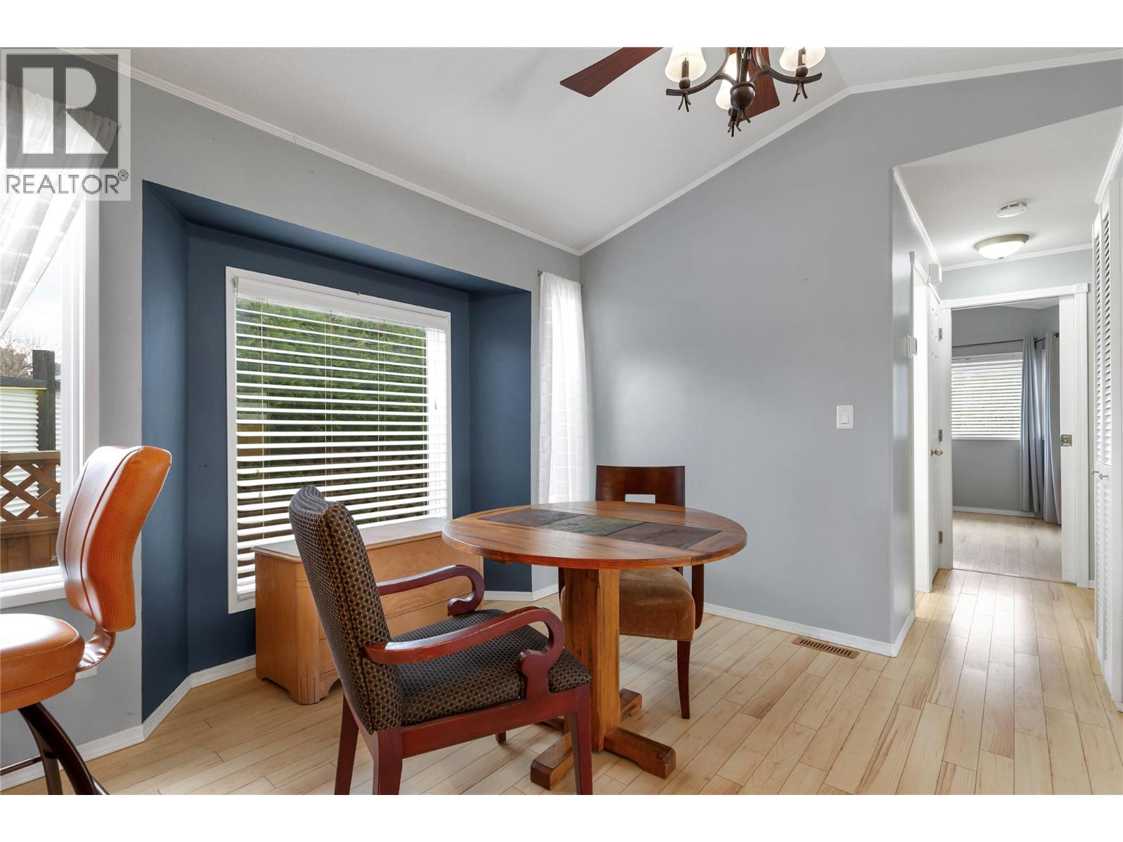 #136 415 Commonwealth Road - 15