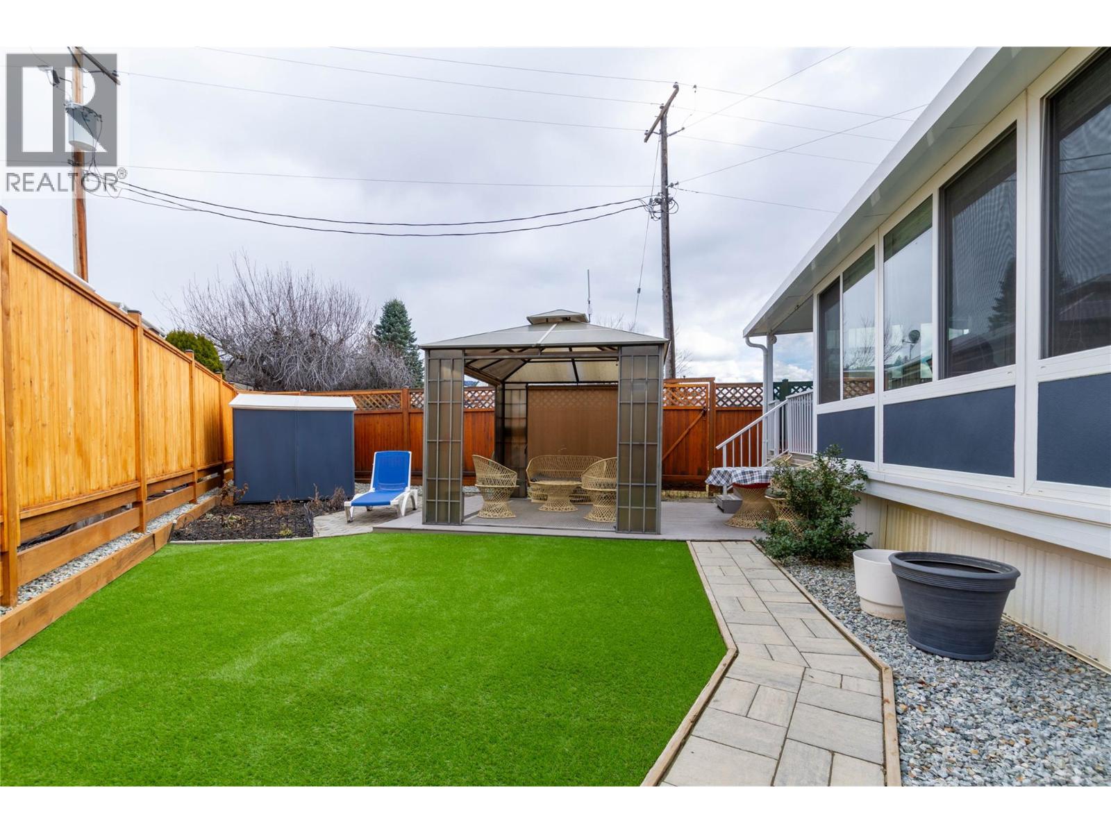 #136 415 Commonwealth Road - 23