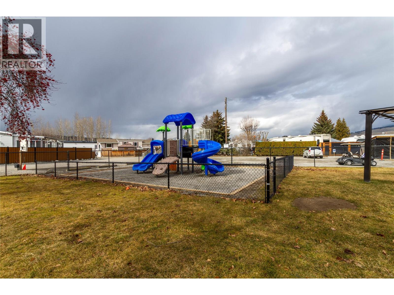 #136 415 Commonwealth Road - 32