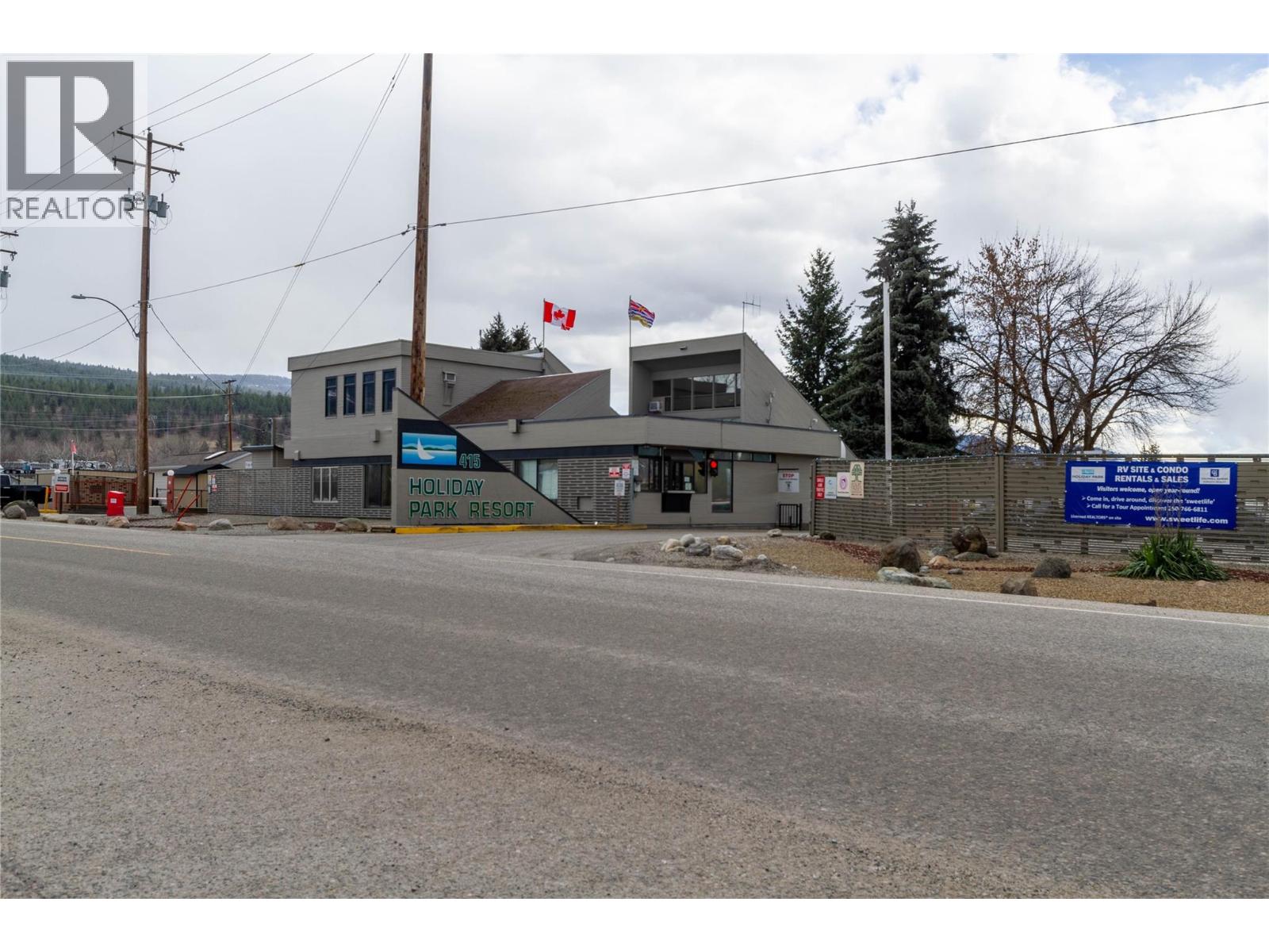 #136 415 Commonwealth Road - 43