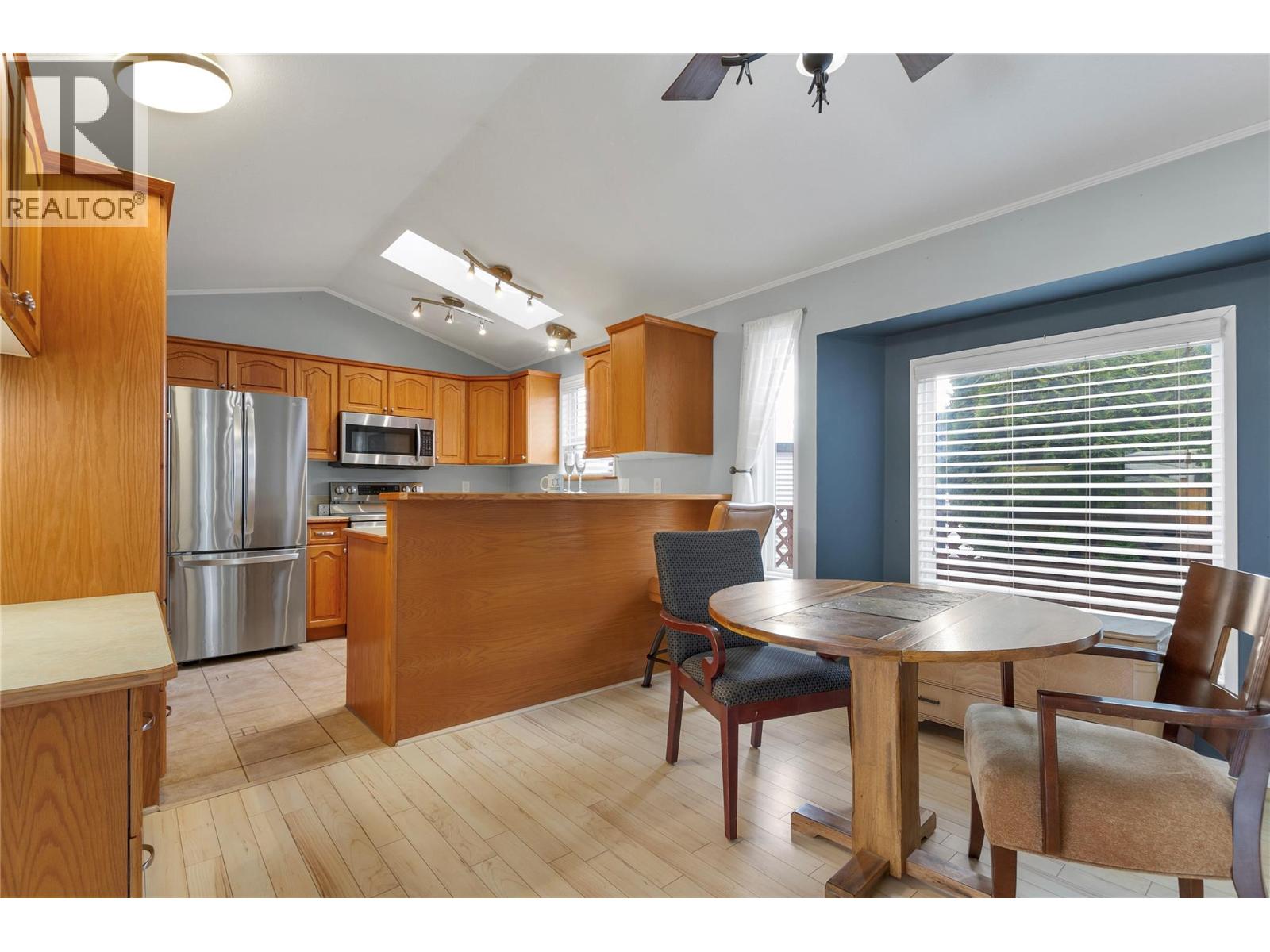 #136 415 Commonwealth Road - 6