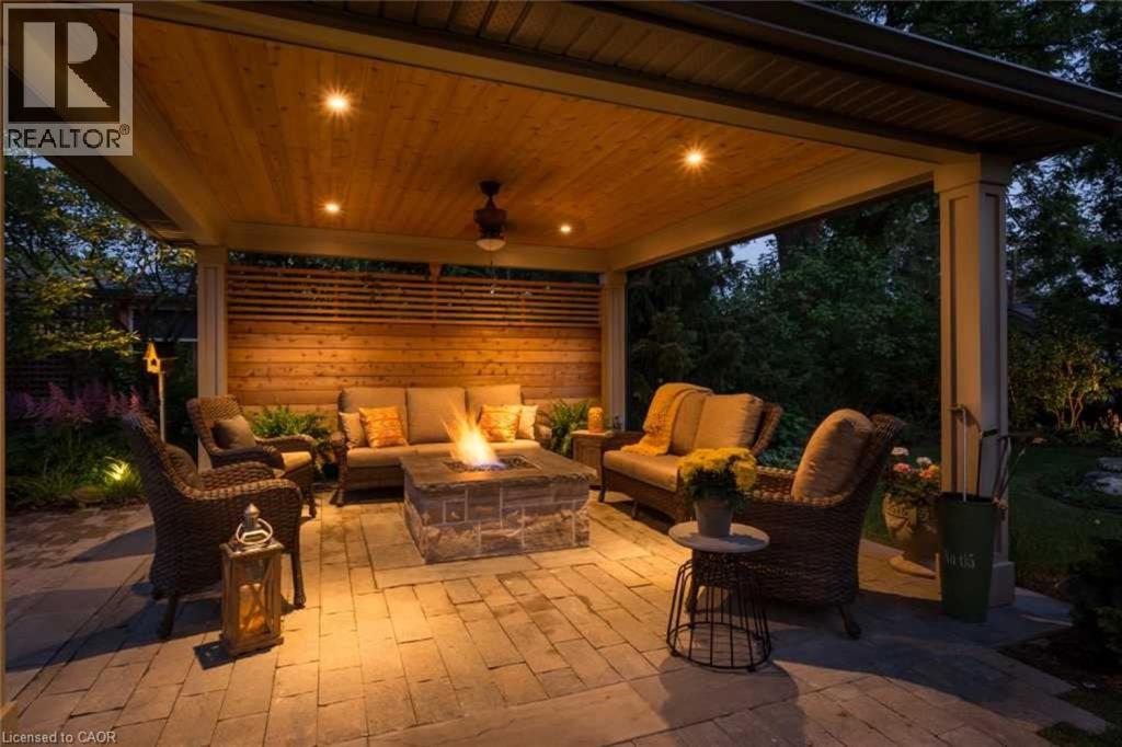 Photo 5 of 980 Gorton Avenue, Burlington ON