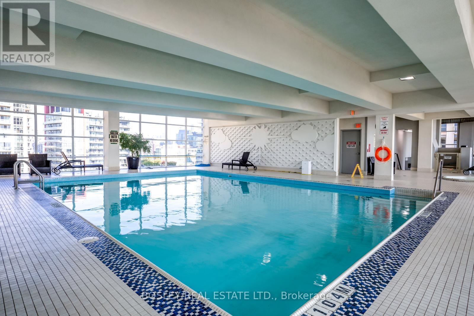 Photo 24 of 532 628 Fleet Street, Toronto ON