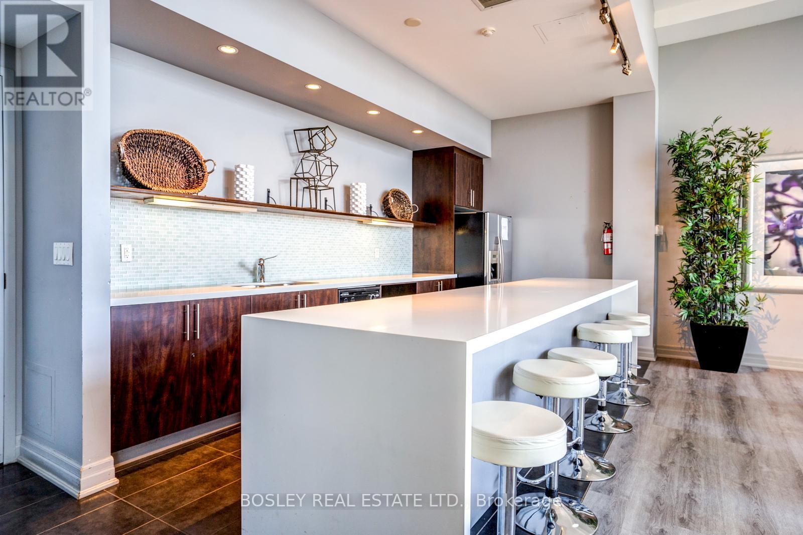 Photo 33 of 532 628 Fleet Street, Toronto ON