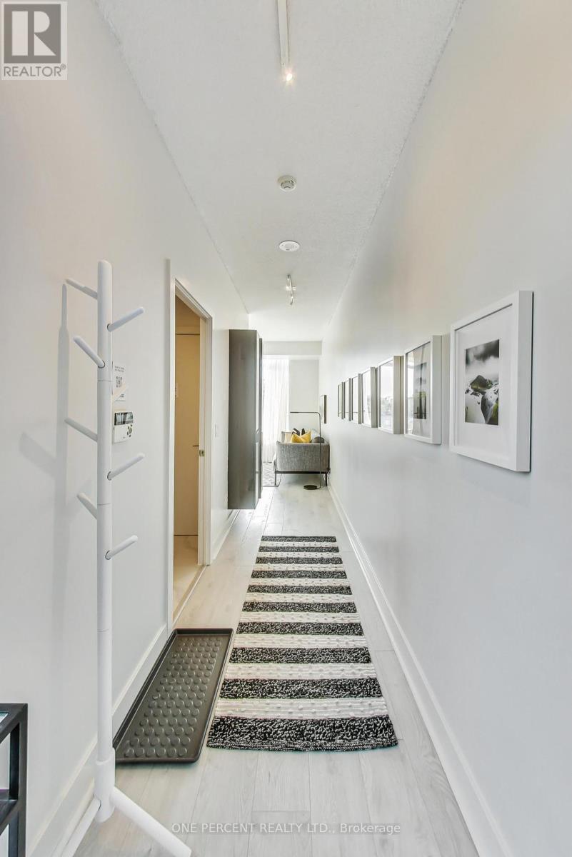 Photo 14 of 314 90 Stadium Road, Toronto ON