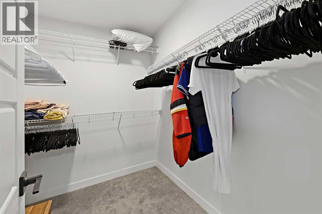 Photo 31 of 931 Langholm Drive Se, Airdrie AB