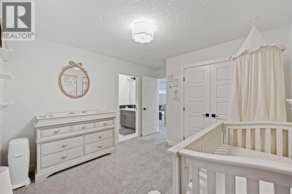 Photo 33 of 931 Langholm Drive Se, Airdrie AB