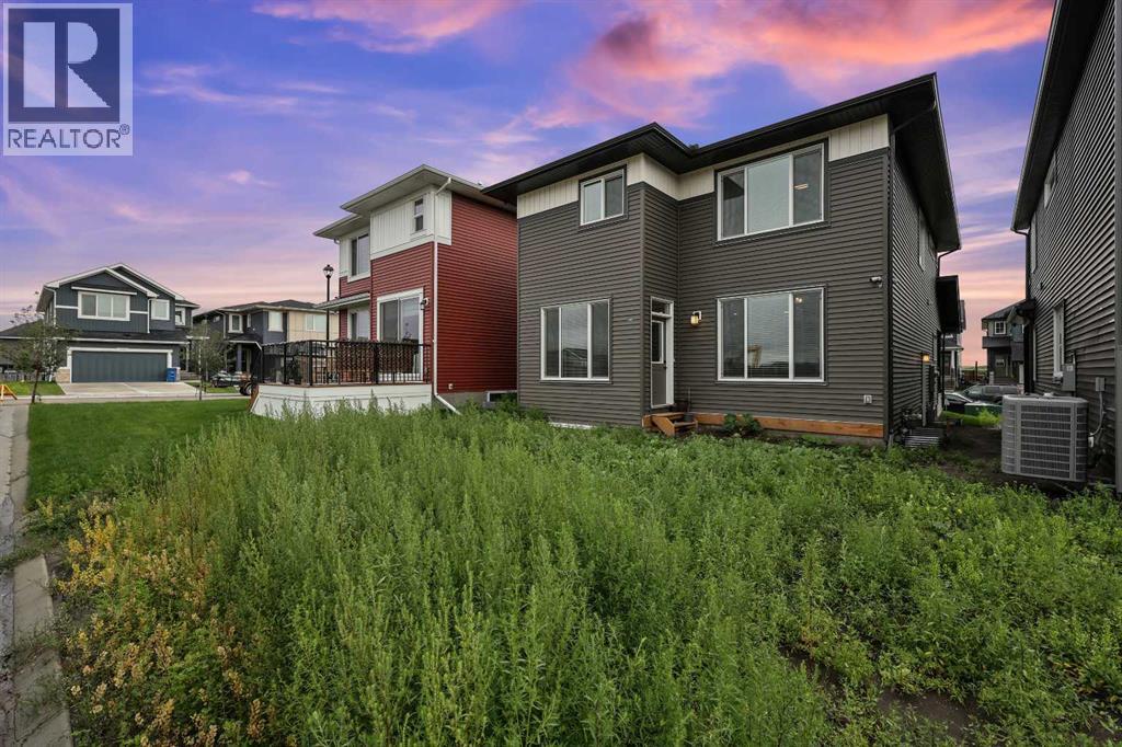 Photo 42 of 931 Langholm Drive Se, Airdrie AB