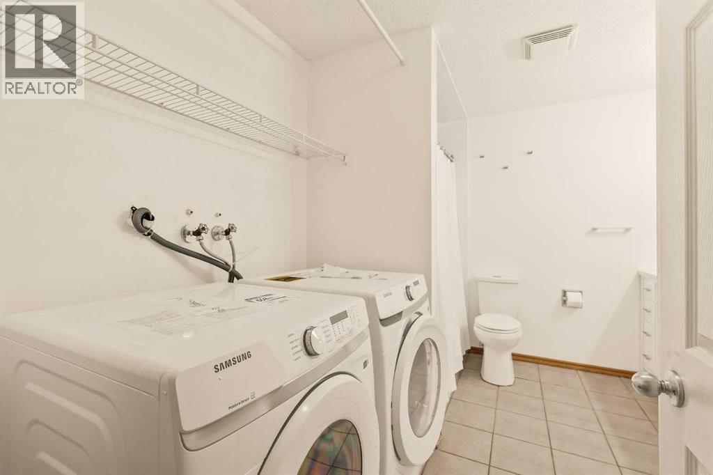 Photo 21 of 3302 80 Glamis Drive Sw, Calgary AB