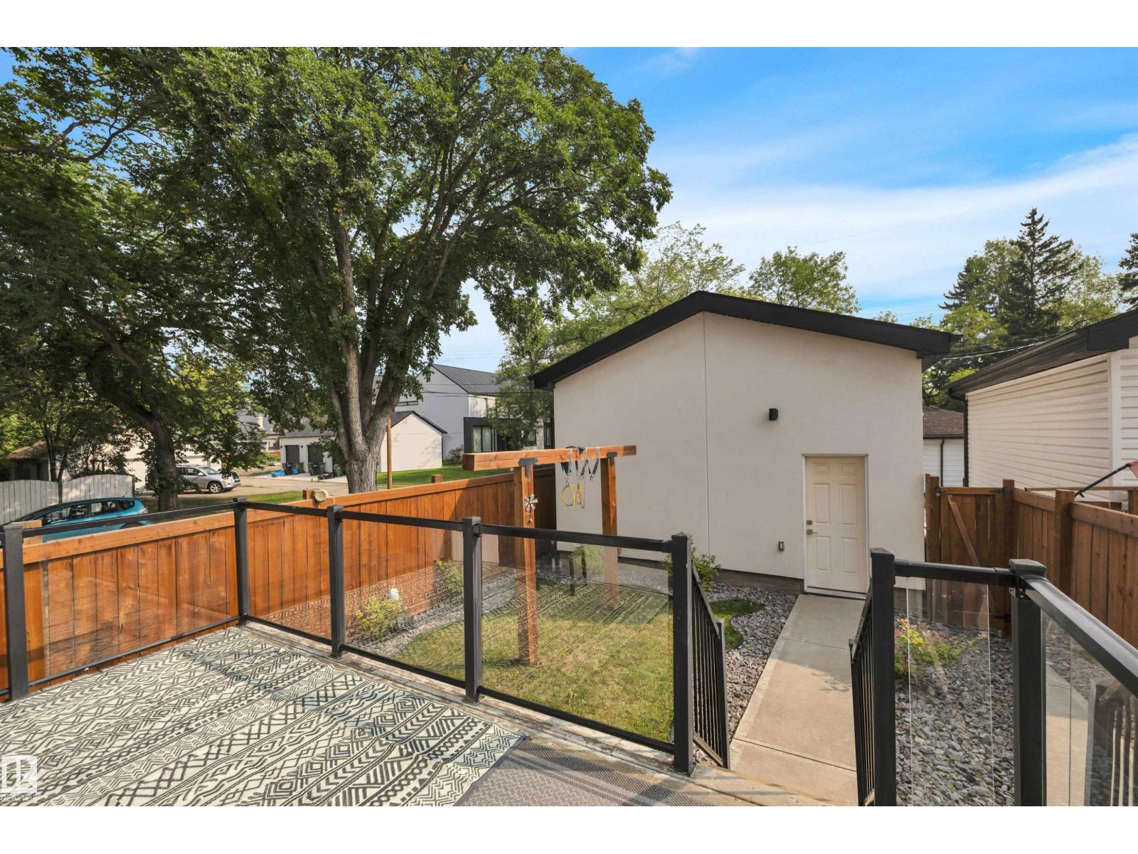 Photo 57 of 10233 139 St Nw, Edmonton AB