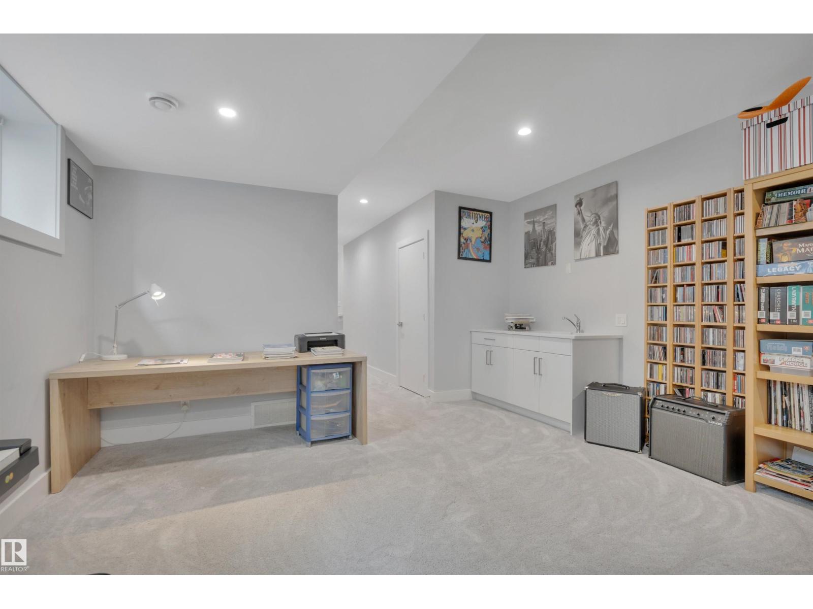 Photo 46 of 10233 139 St Nw, Edmonton AB