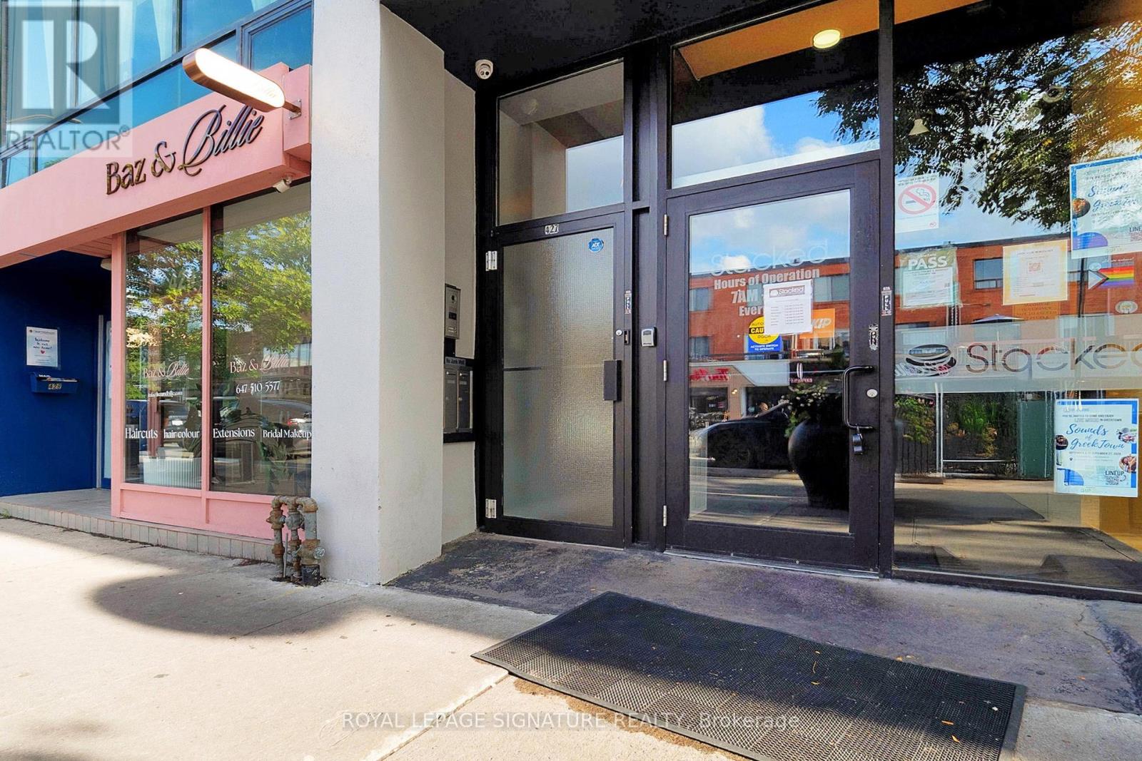 Photo 23 of 1 427 Danforth Avenue, Toronto ON