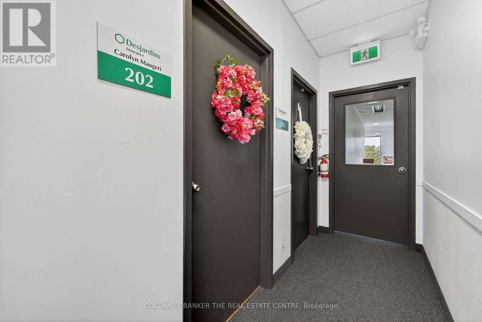 Photo 4 of 202 15 Harwood Avenue S, Ajax ON