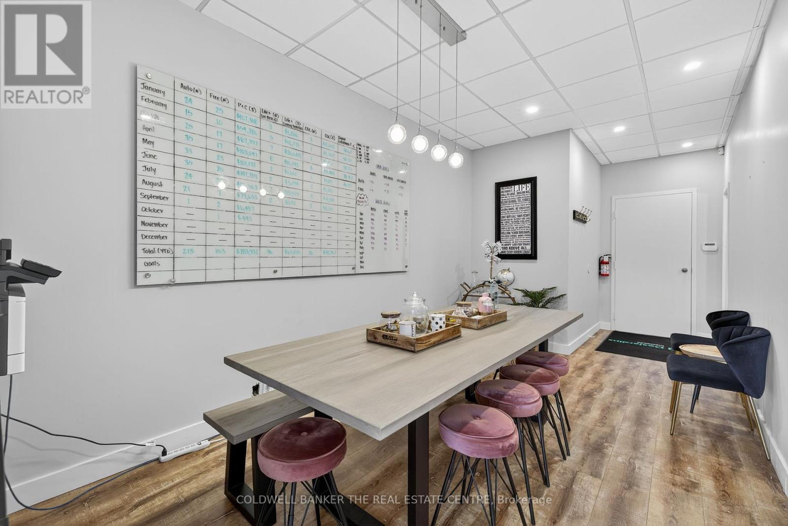 Photo 7 of 202 15 Harwood Avenue S, Ajax ON