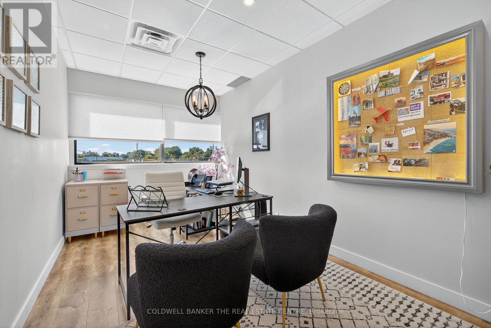 Photo 8 of 202 15 Harwood Avenue S, Ajax ON
