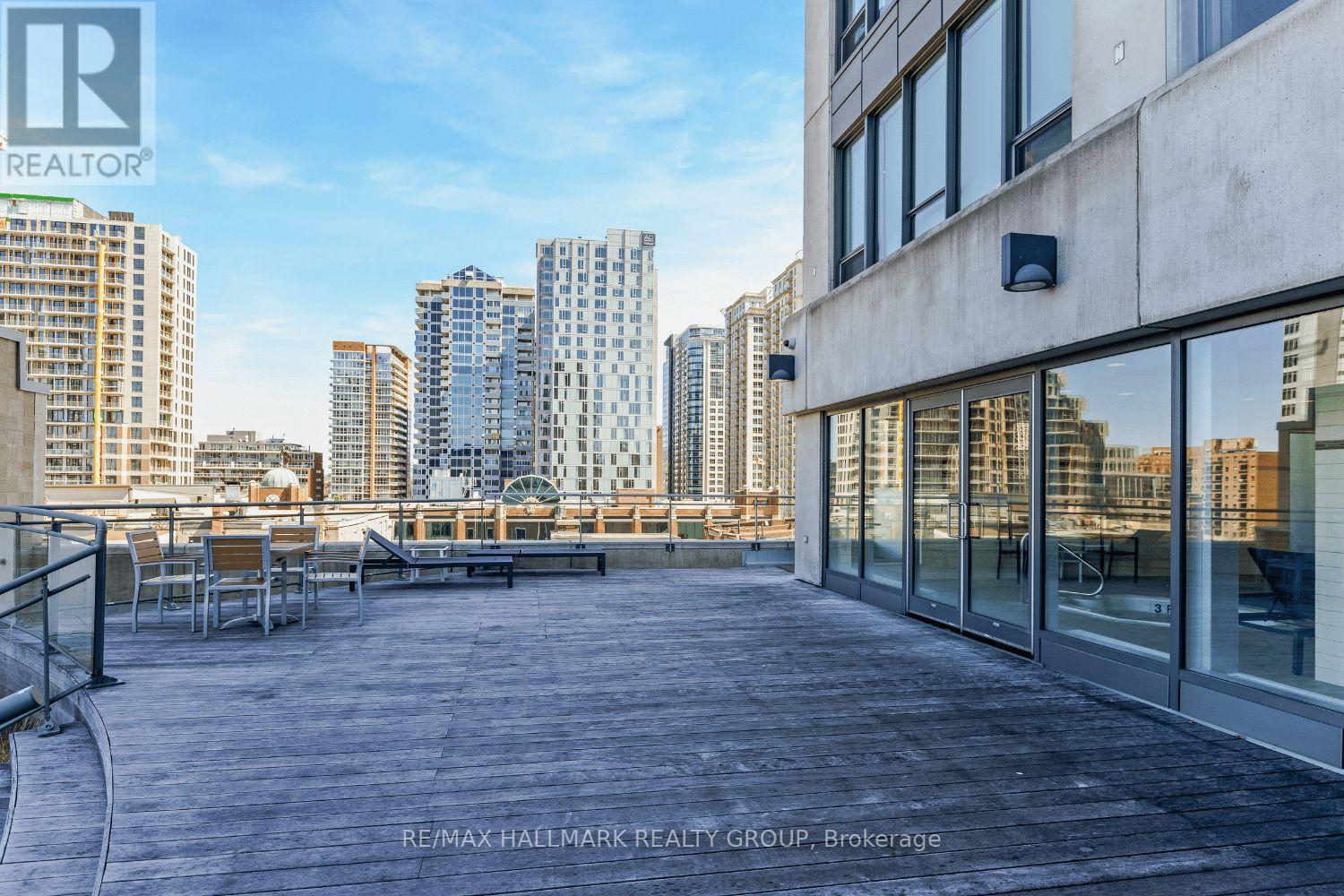 Photo 32 of 1404 90 George Street, Ottawa ON