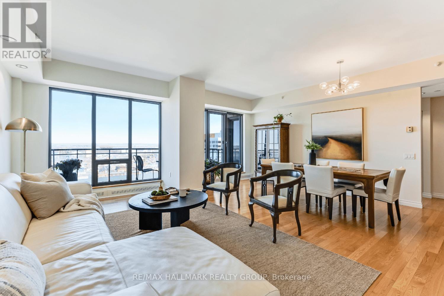 Photo 6 of 1404 90 George Street, Ottawa ON