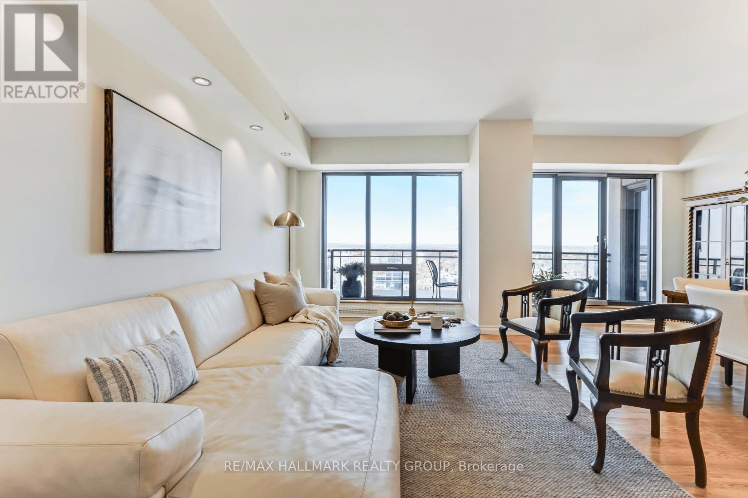 Photo 7 of 1404 90 George Street, Ottawa ON