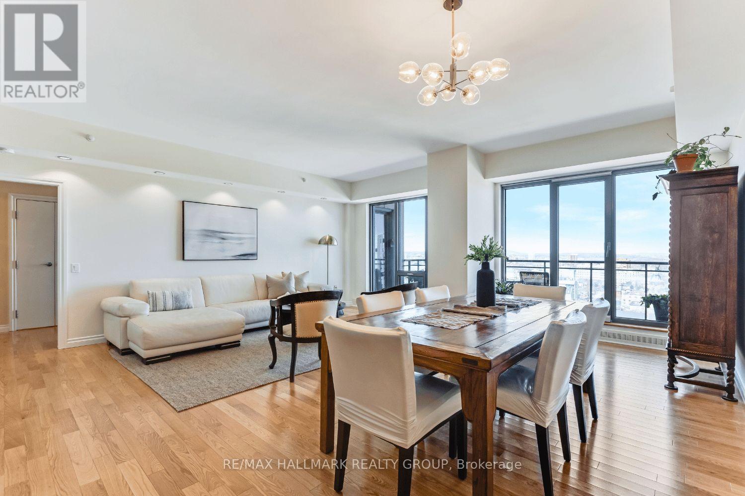 Photo 9 of 1404 90 George Street, Ottawa ON