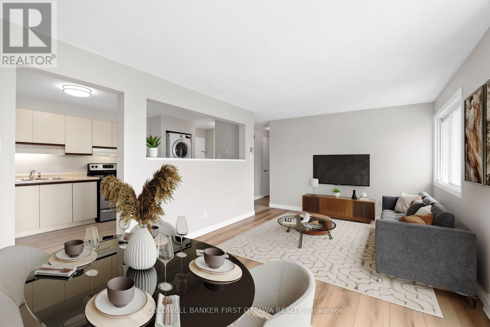Photo 12 of 400 216 Viewmount Drive, Ottawa ON