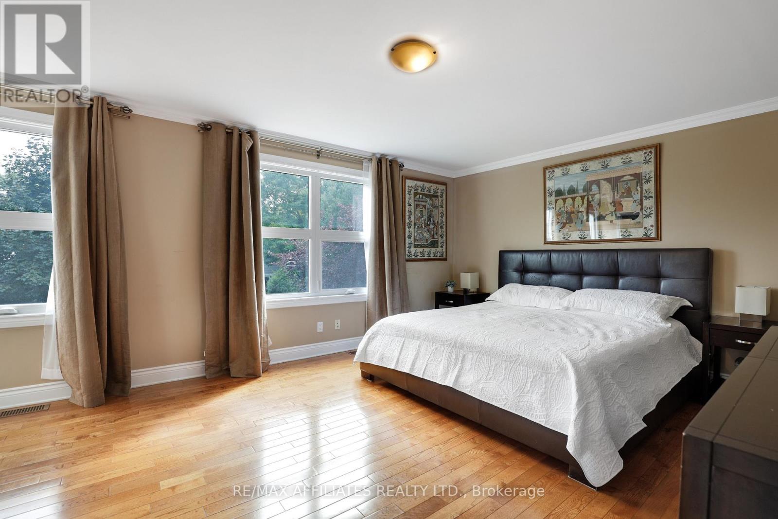 Photo 23 of 2347 Briar Hill Drive, Ottawa ON