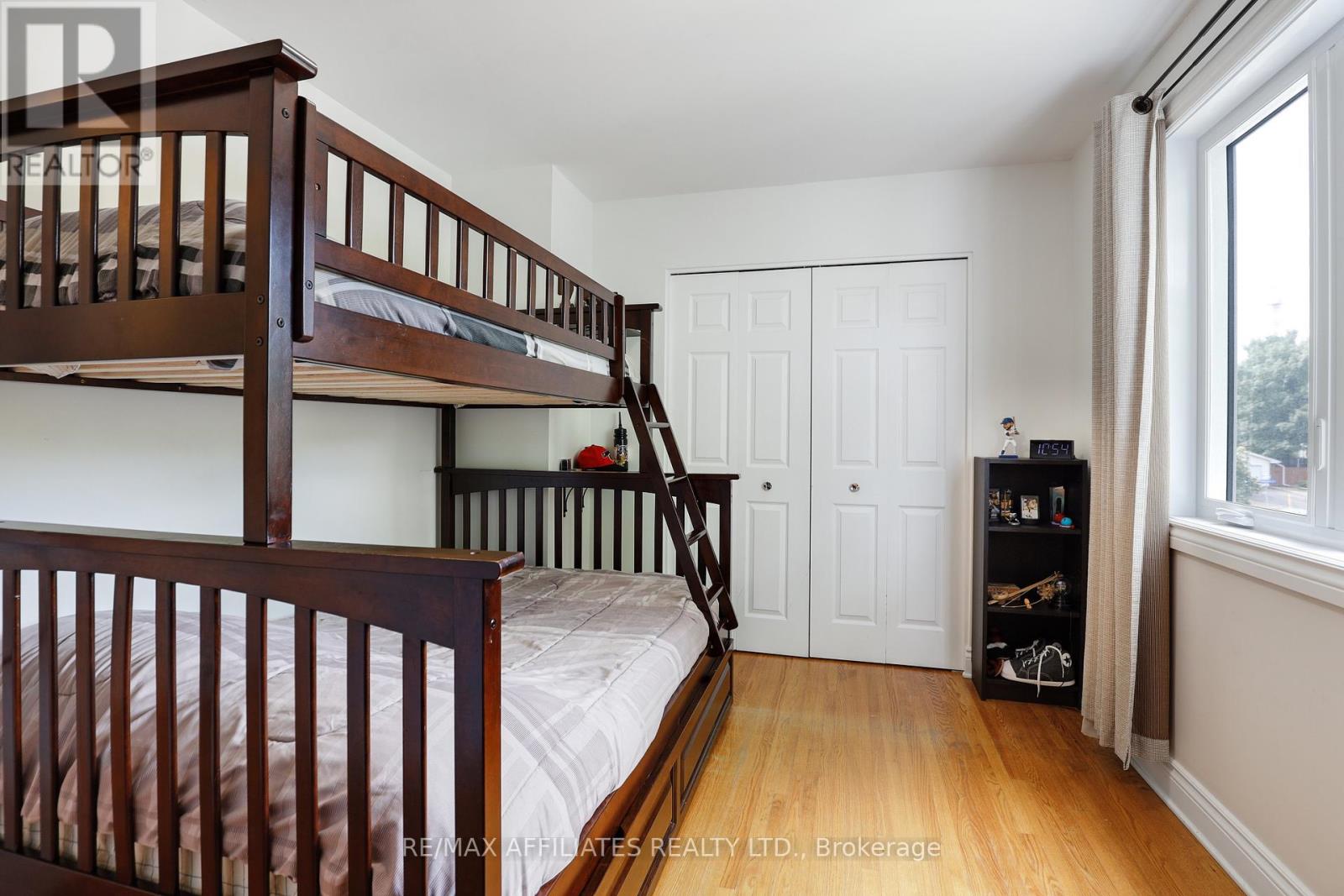 Photo 27 of 2347 Briar Hill Drive, Ottawa ON
