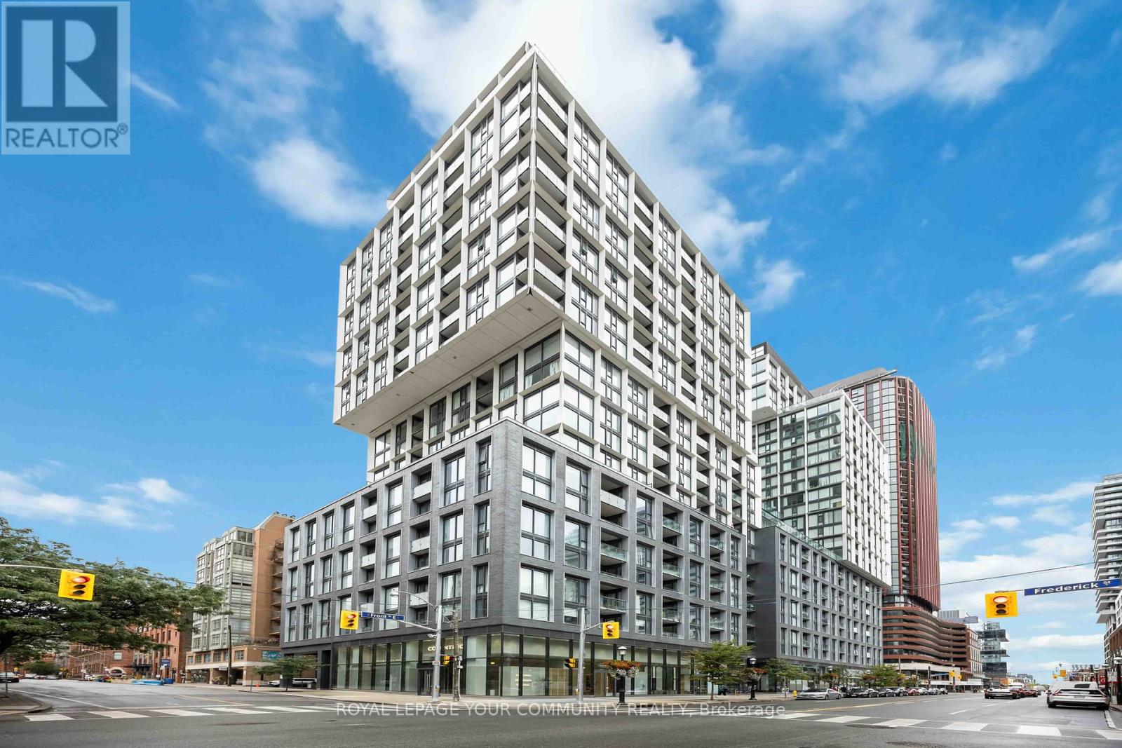 Photo 1 of 320 158 Front Street E, Toronto ON