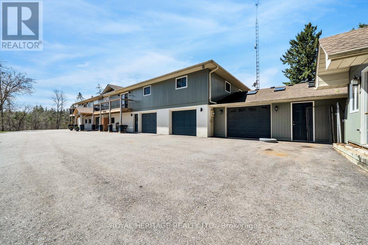 Photo 4 of 10420 Russell Road, Scugog ON