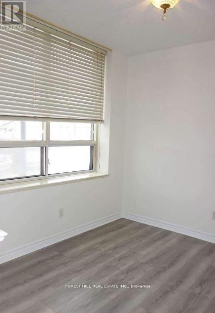 Photo 10 of 203 115 Omni Drive, Toronto ON