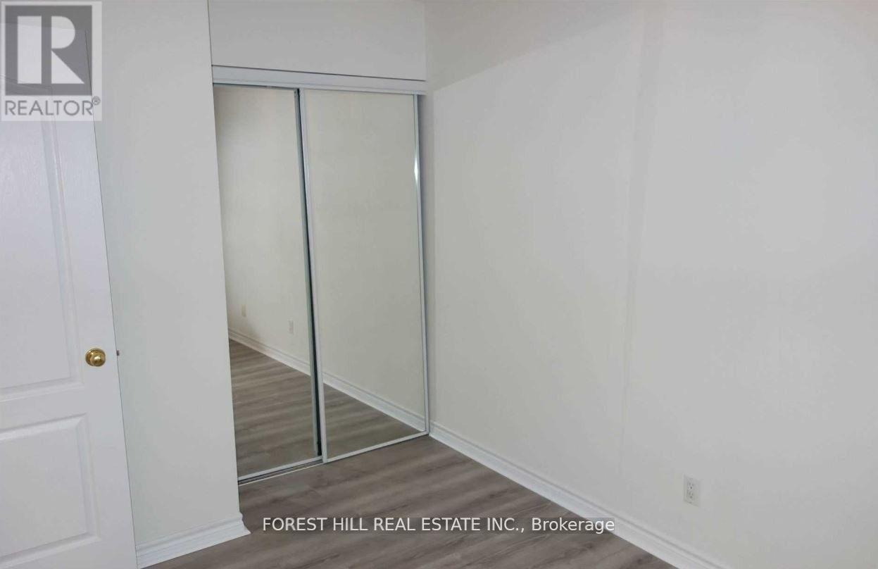 Photo 11 of 203 115 Omni Drive, Toronto ON