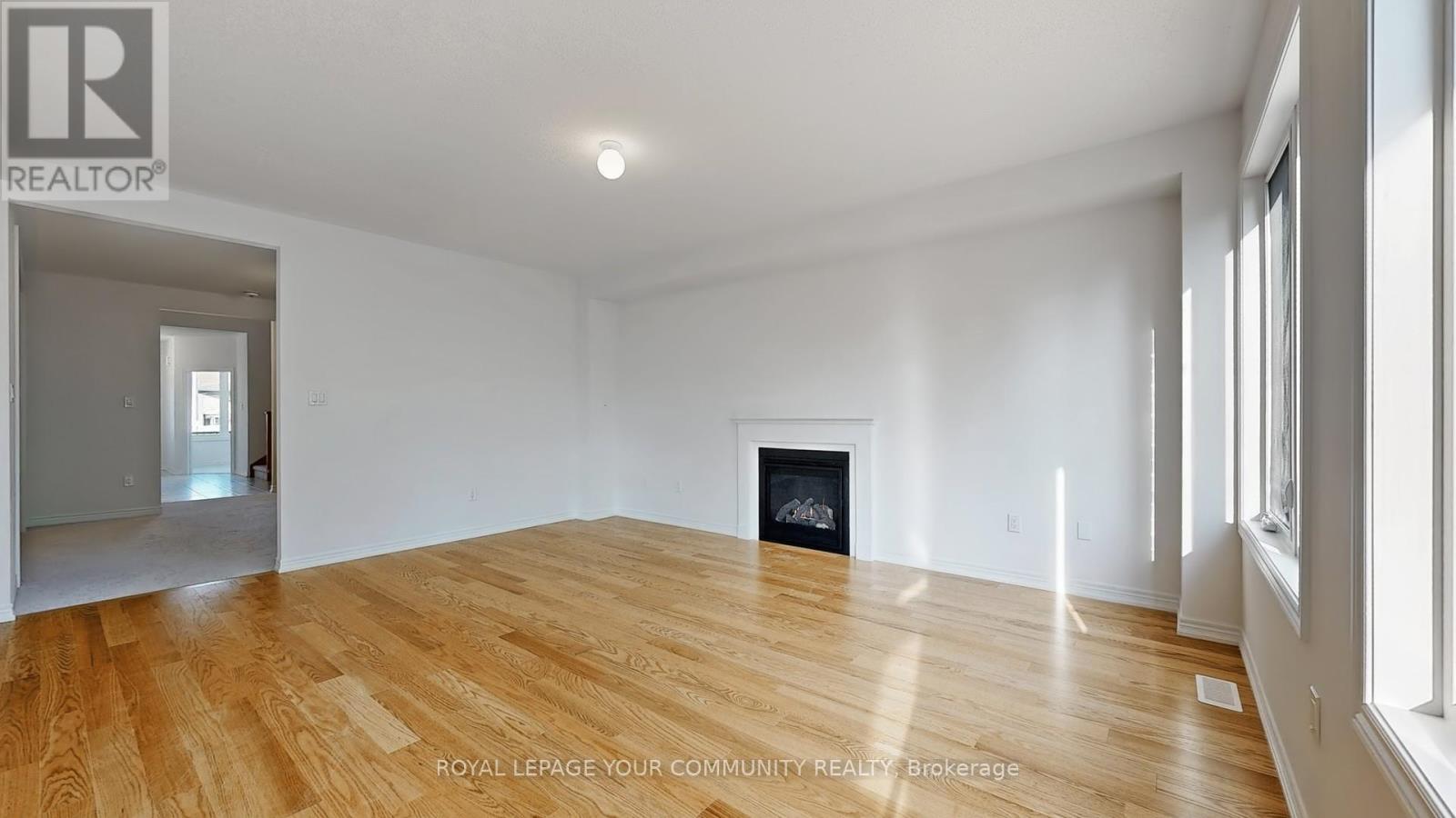 Photo 14 of 26 Baycroft Boulevard, Essa ON