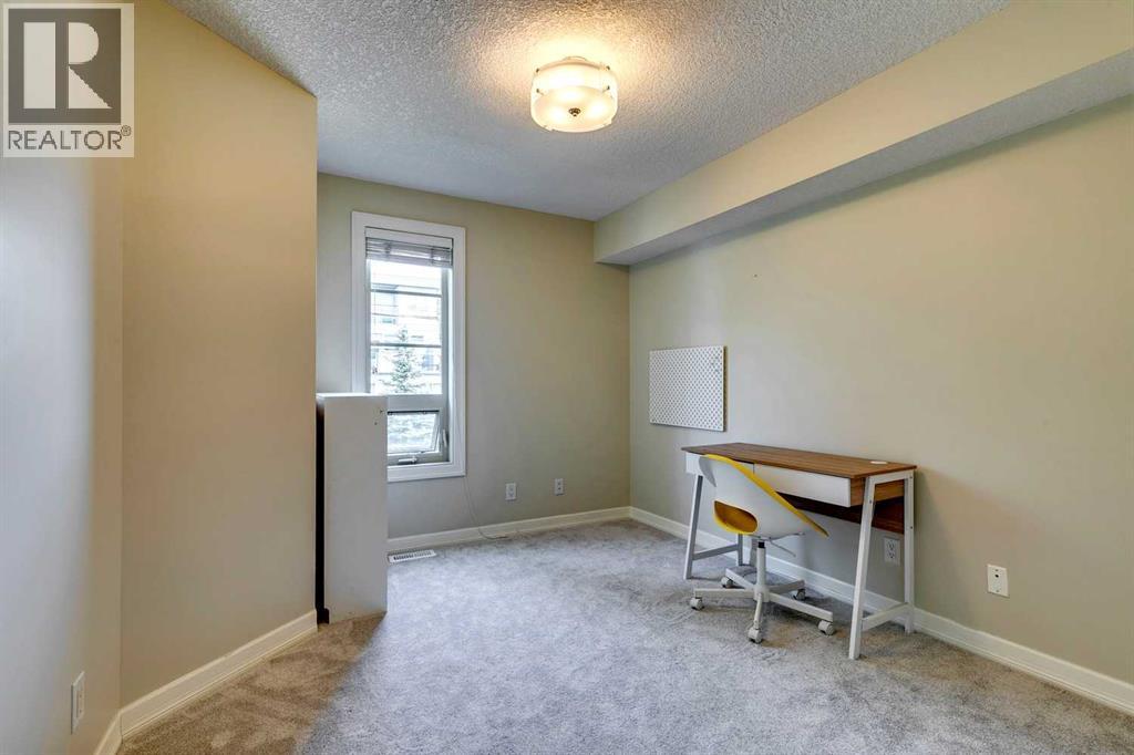 Photo 12 of 6 1729 34 Avenue Sw, Calgary AB