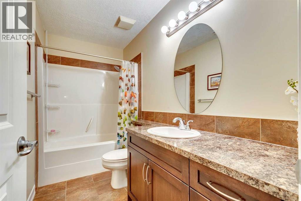 Photo 19 of 6 1729 34 Avenue Sw, Calgary AB