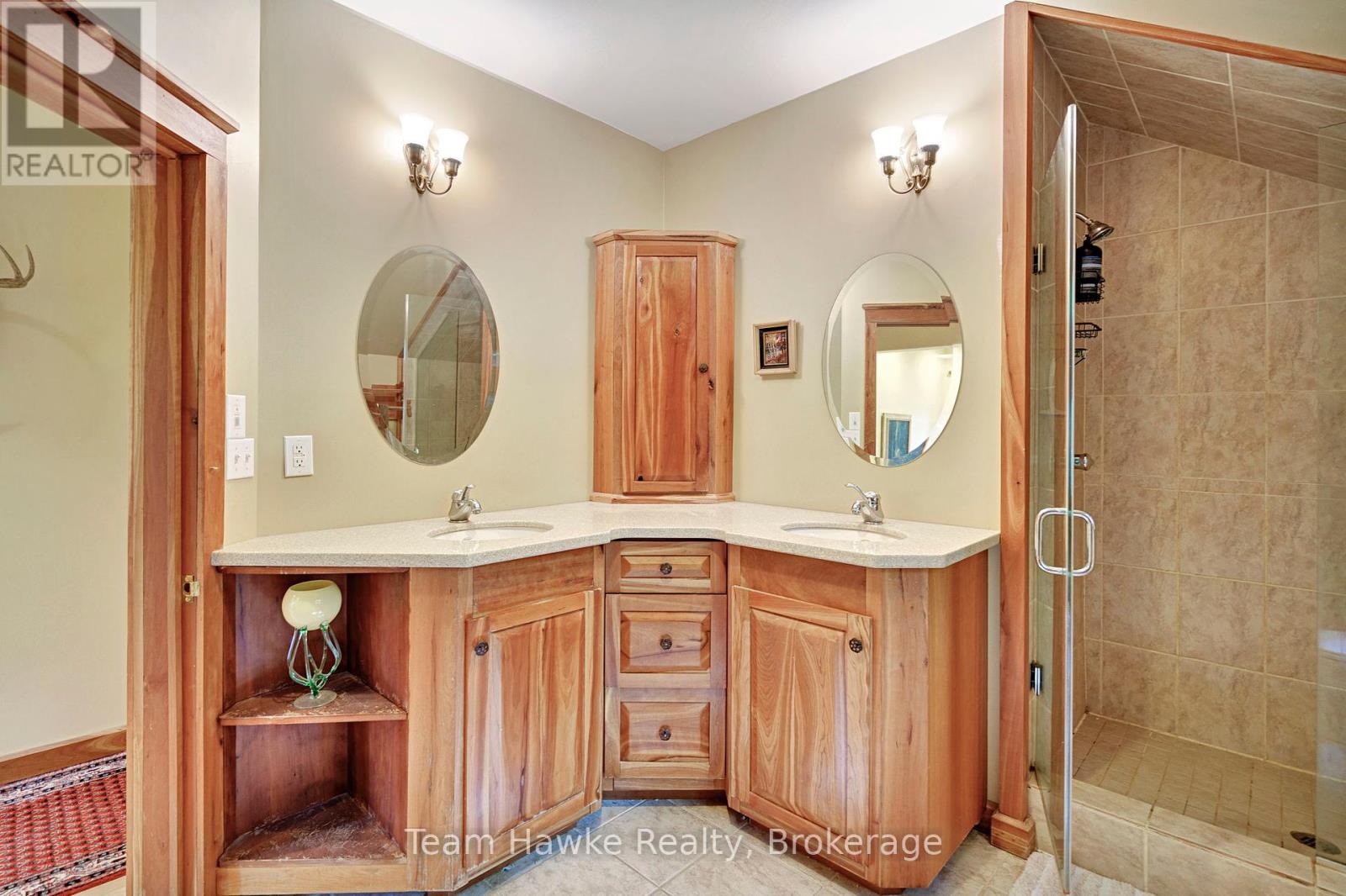 Photo 25 of 968 Sumac Lane, Midland ON