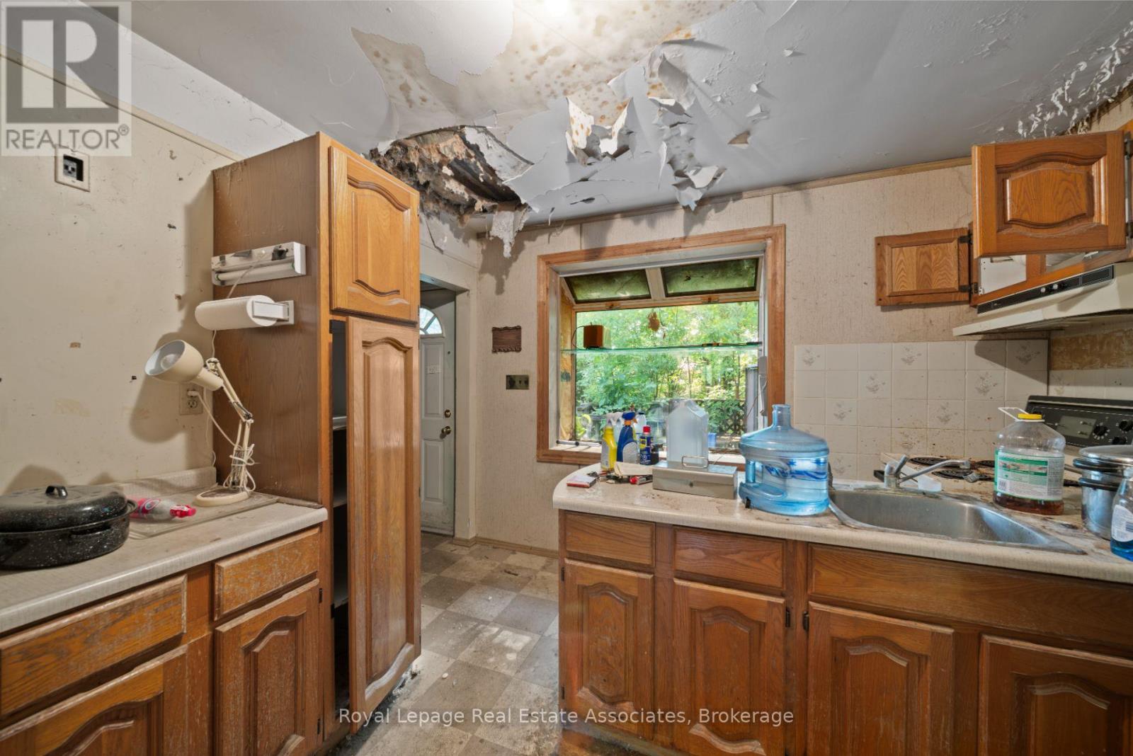Photo 18 of 178 Boxley Road, Burlington ON