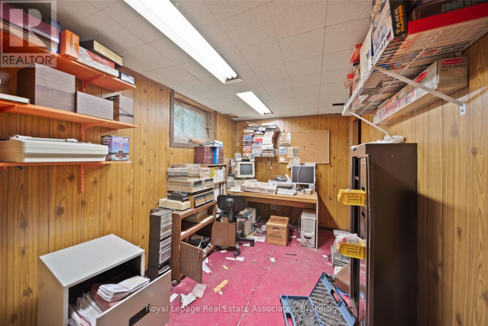 Photo 23 of 178 Boxley Road, Burlington ON