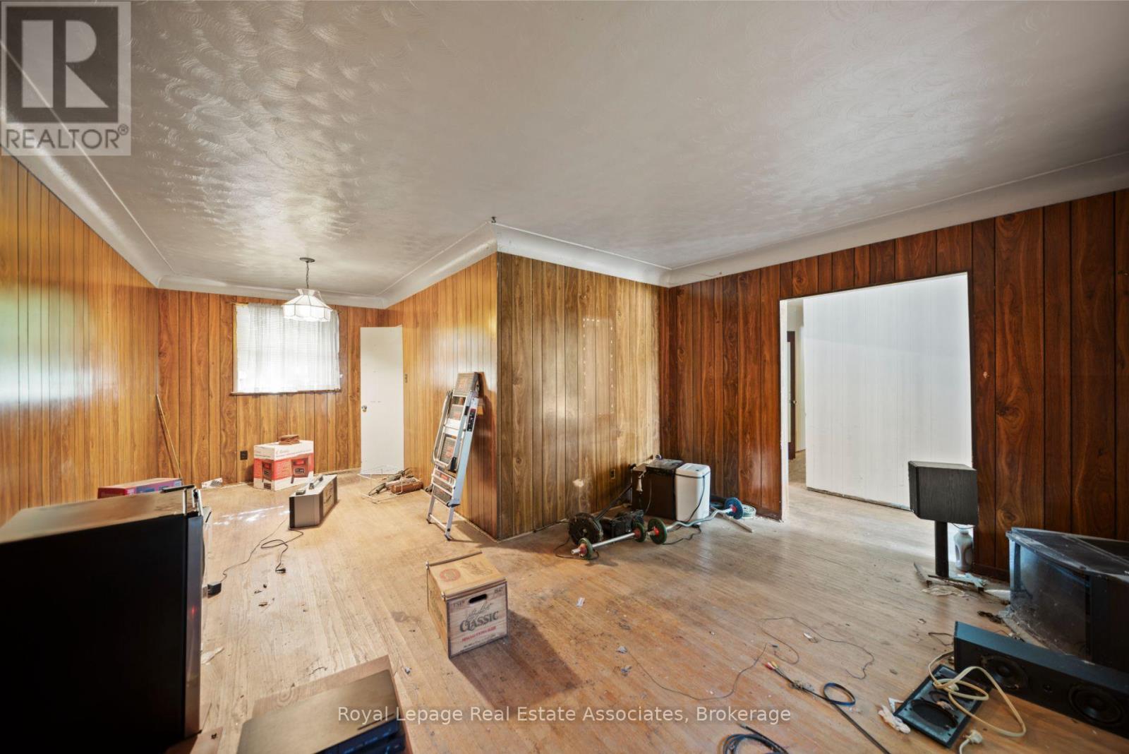 Photo 19 of 178 Boxley Road, Burlington ON