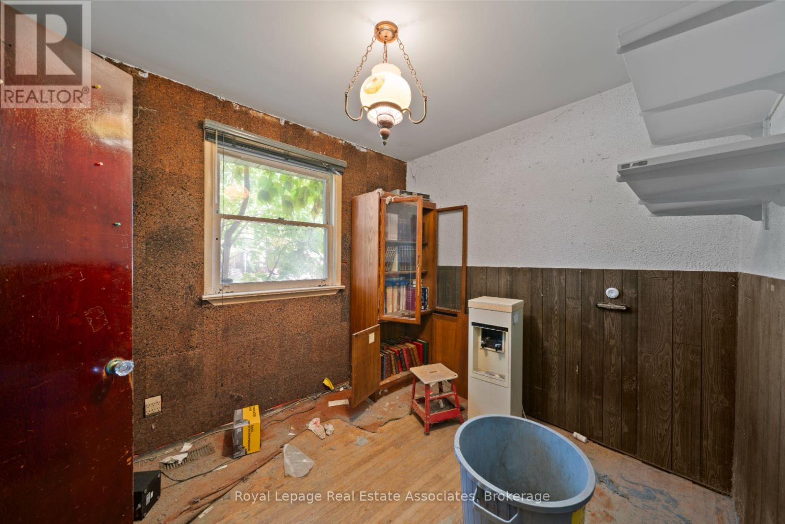 Photo 21 of 178 Boxley Road, Burlington ON