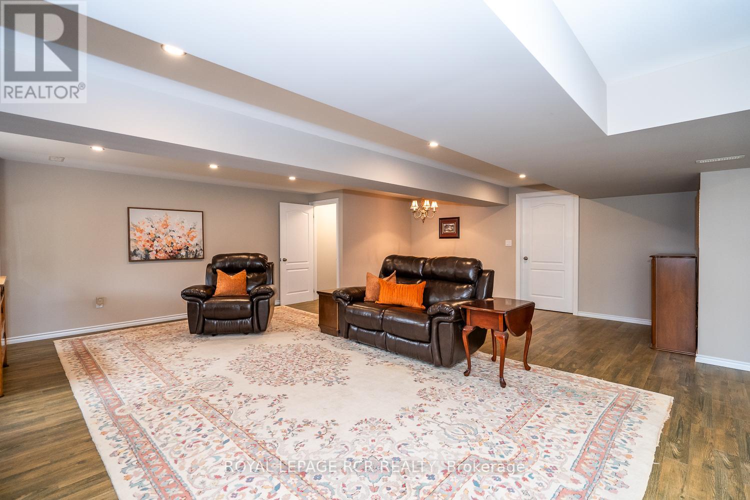 Photo 28 of 39 Dinnick Crescent, Orangeville ON