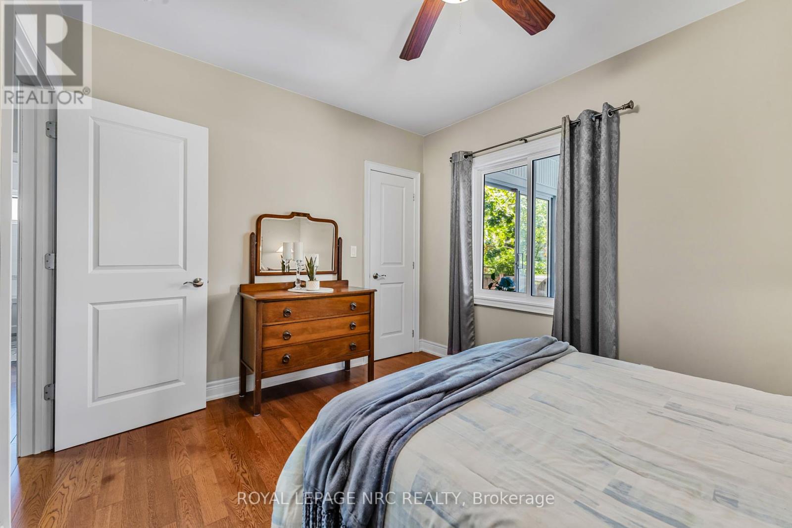 Photo 24 of 880 Edgemere Road, Fort Erie ON