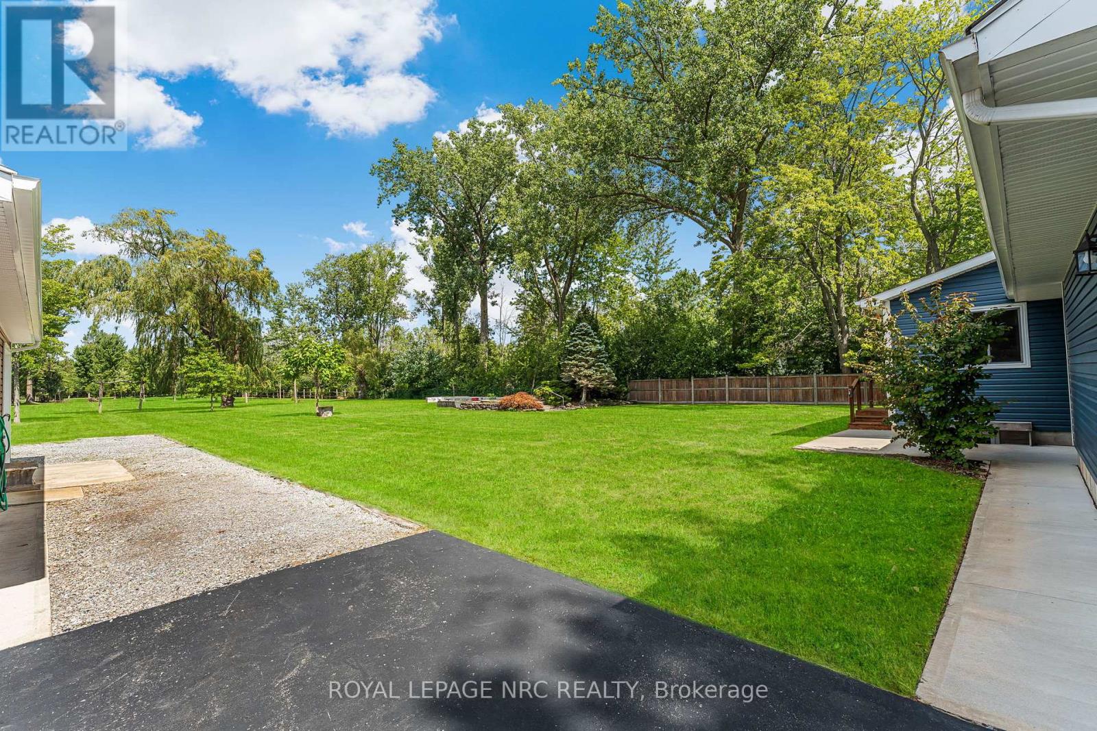 Photo 35 of 880 Edgemere Road, Fort Erie ON