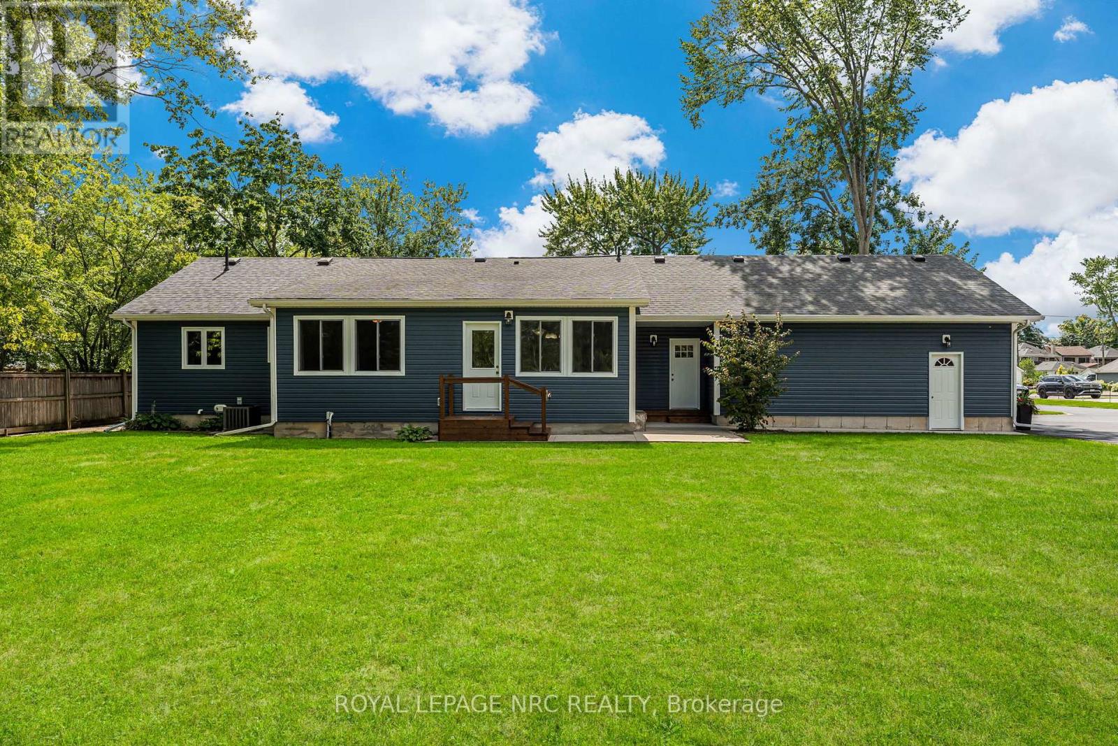 Photo 38 of 880 Edgemere Road, Fort Erie ON