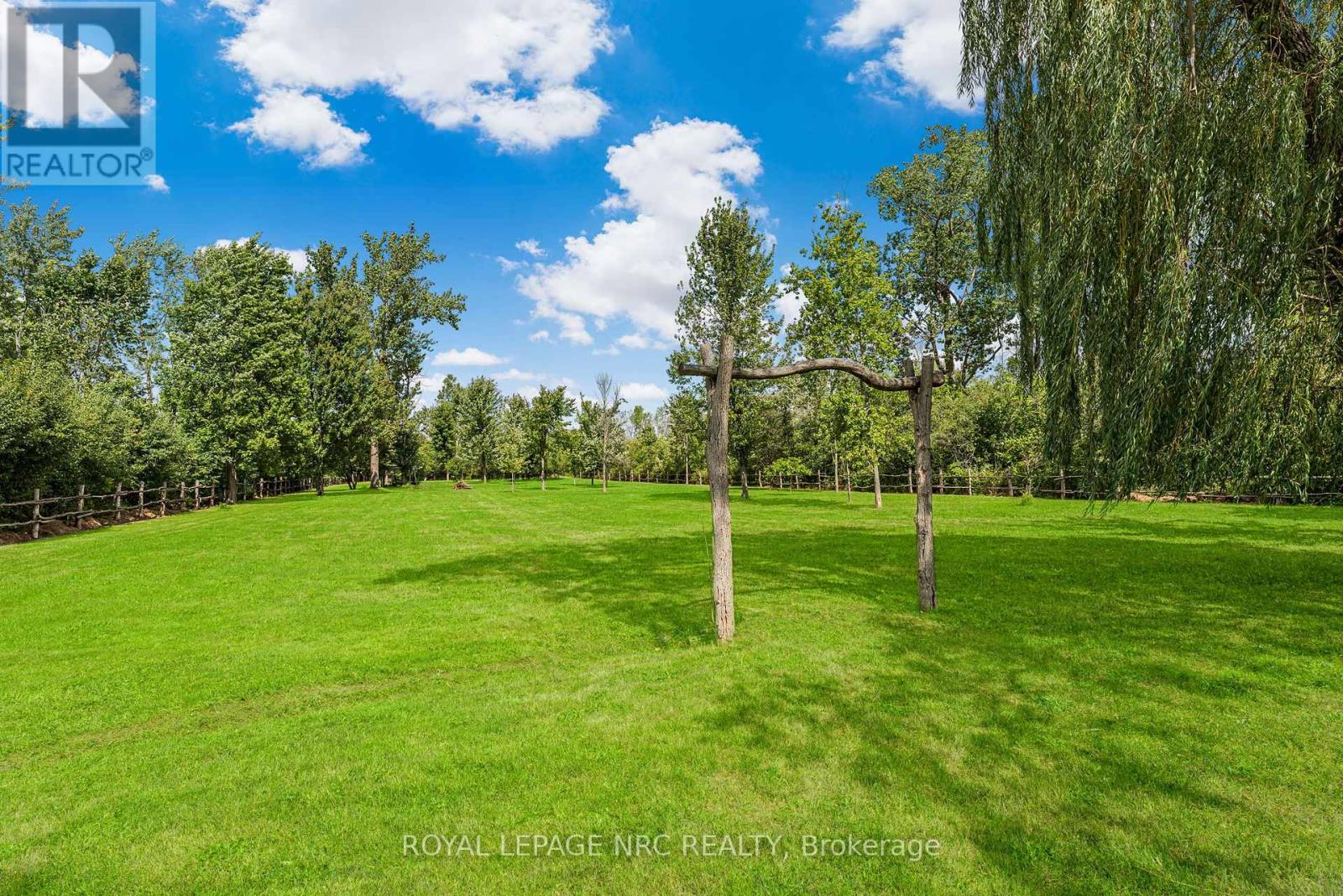 Photo 41 of 880 Edgemere Road, Fort Erie ON