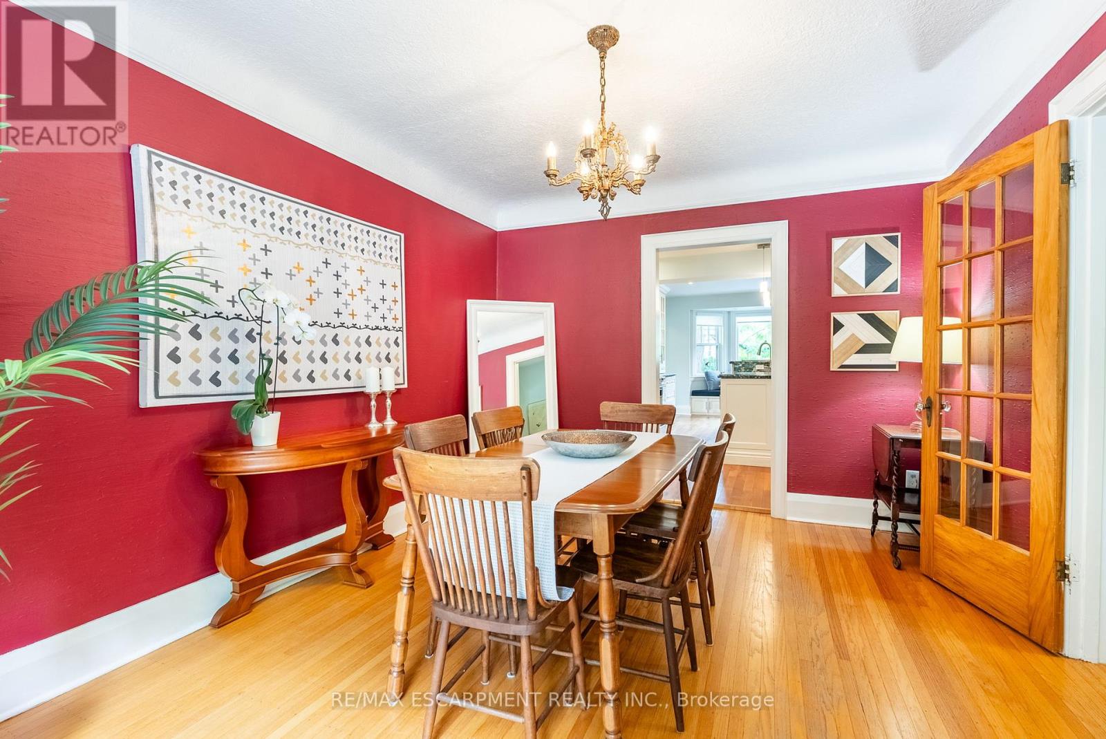 Photo 15 of 158 Dalewood Crescent, Hamilton ON