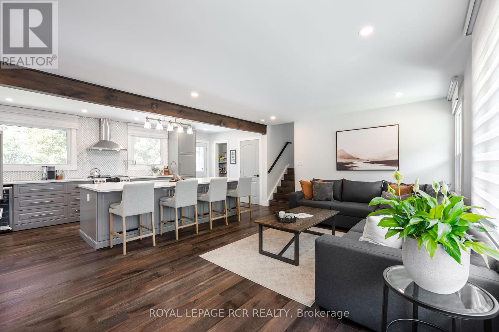 Photo 10 of 2534 Sunnidale Road, Springwater ON